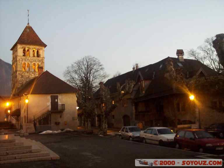 Place de la Mairie d'Annecy-le-Vieux
