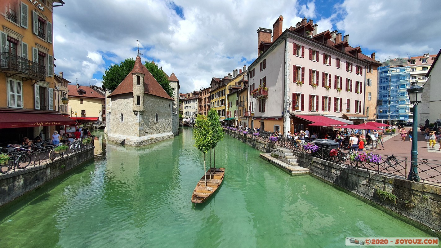 Annecy - Vieille ville - Palais de l'Isle
Mots-clés: Annecy Auvergne-Rhône-Alpes FRA France geo:lat=45.89849687 geo:lon=6.12777372 geotagged Palais de l&#039;Isle Le Thiou sculpture