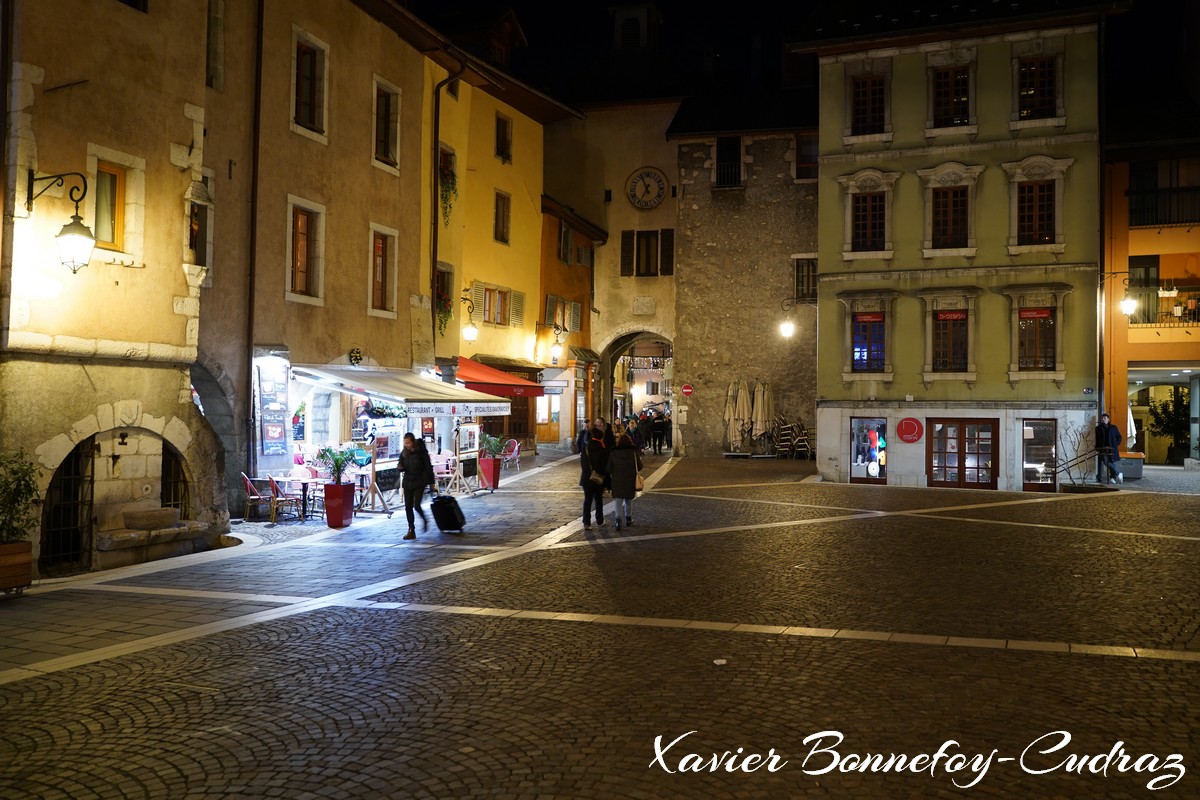 Vieille Ville Annecy by Night - Place Sainte Claire
Mots-clés: Annecy Auvergne-Rhône-Alpes FRA France geo:lat=45.89818930 geo:lon=6.12376213 geotagged Vieille Ville Nuit Place Sainte Claire