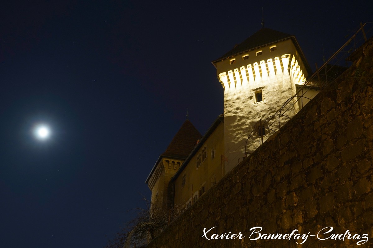 Vieille Ville Annecy by Night - Chateau
Mots-clés: Annecy Auvergne-Rhône-Alpes FRA France geo:lat=45.89795783 geo:lon=6.12563163 geotagged Vieille Ville Nuit Chateau Annecy chateau Lune