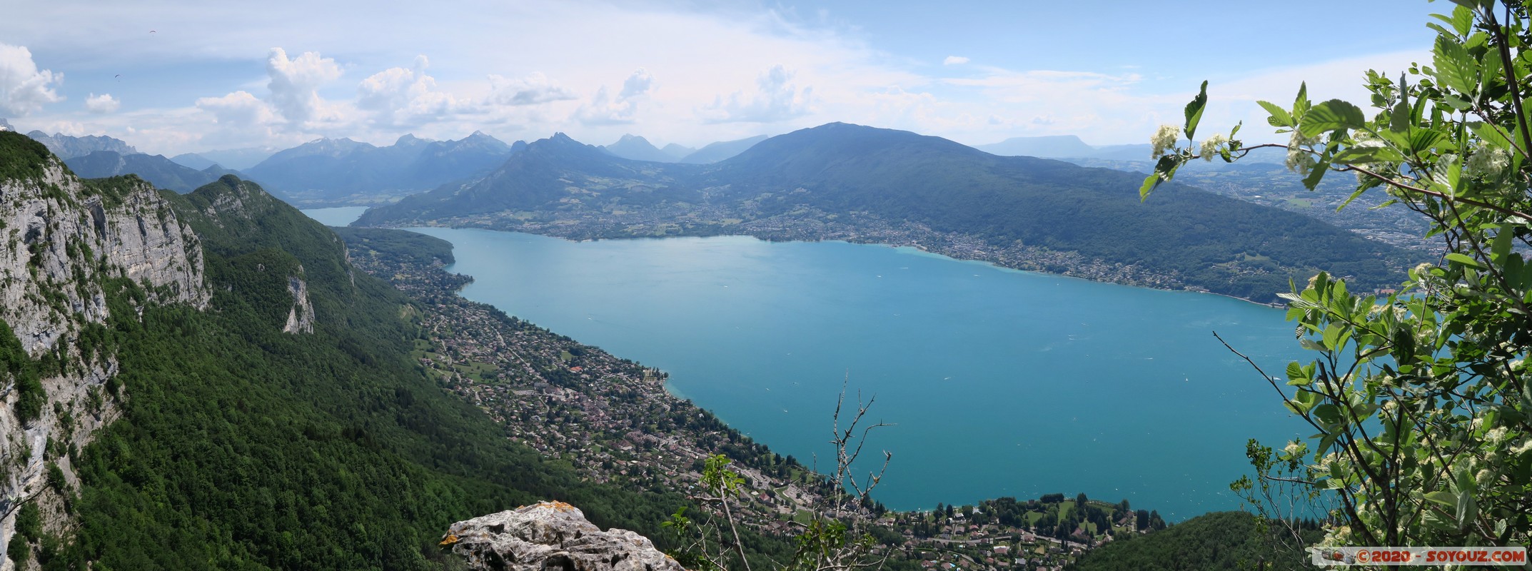 Mont Veyrier - Panorama sur le Lac d'Annecy
Mots-clés: Auvergne-Rhône-Alpes Chavoire FRA France Veyrier-du-Lac Mont Veyrier Montagne Lac Lac d'Annecy panorama