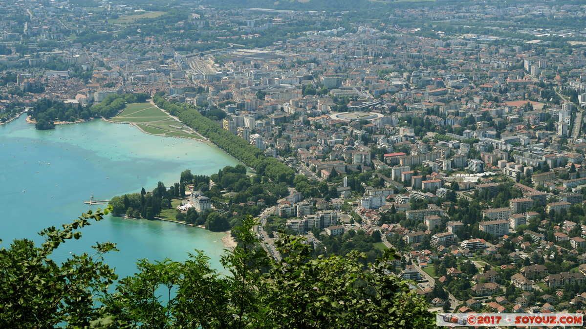 Mont Veyrier - Vue sur Annecy
Mots-clés: Annecy-le-Vieux Auvergne-Rhône-Alpes Chavoire FRA France geo:lat=45.90654660 geo:lon=6.16704226 geotagged Mont Veyrier Montagne Lac