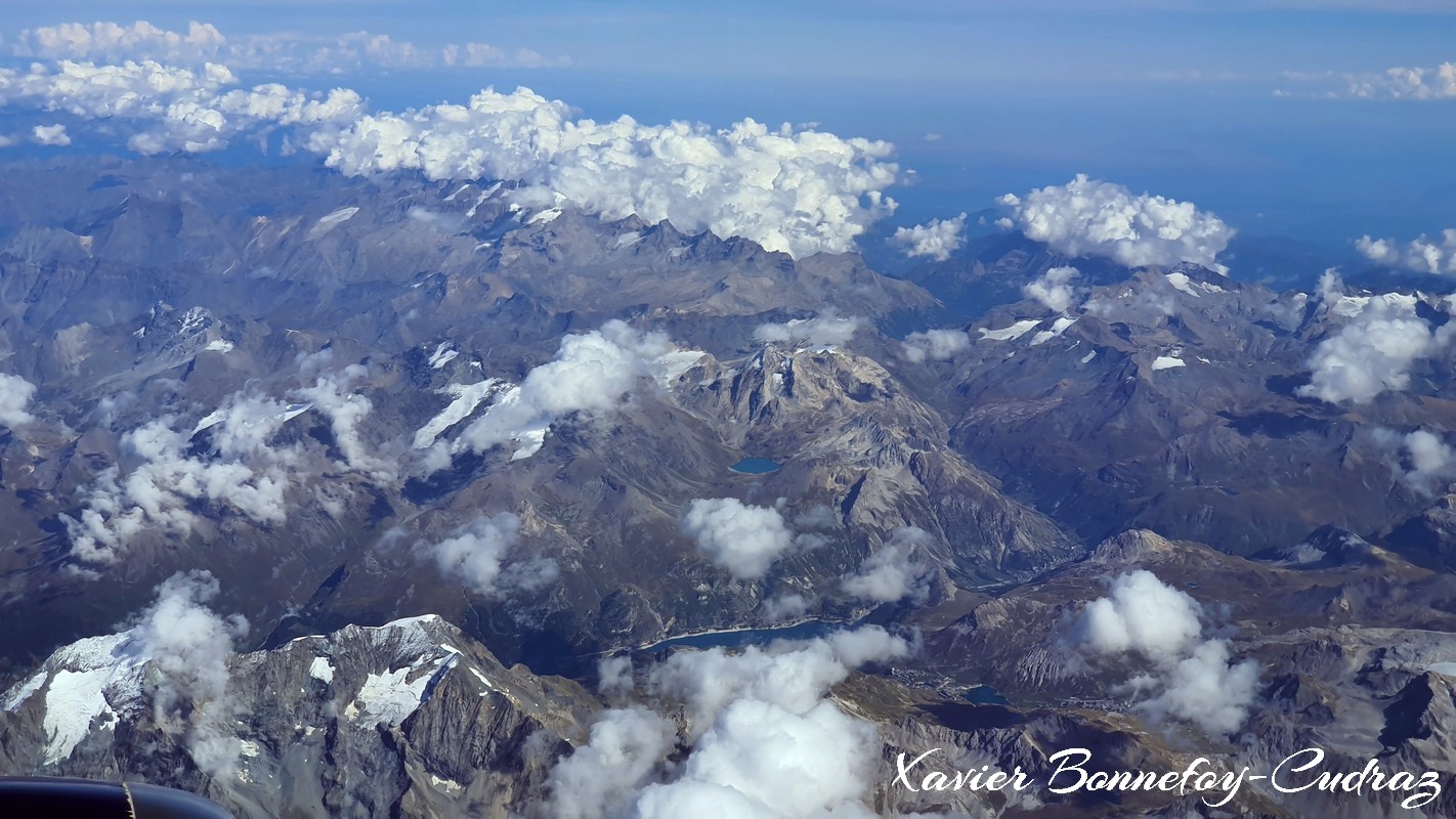 Vol Geneve / Tunis - Les Alpes
Mots-clés: Auvergne-Rhône-Alpes FRA France geo:lat=45.39459270 geo:lon=6.74697876 geotagged Les Granges Pralognan-la-Vanoise vue aerienne Montagne