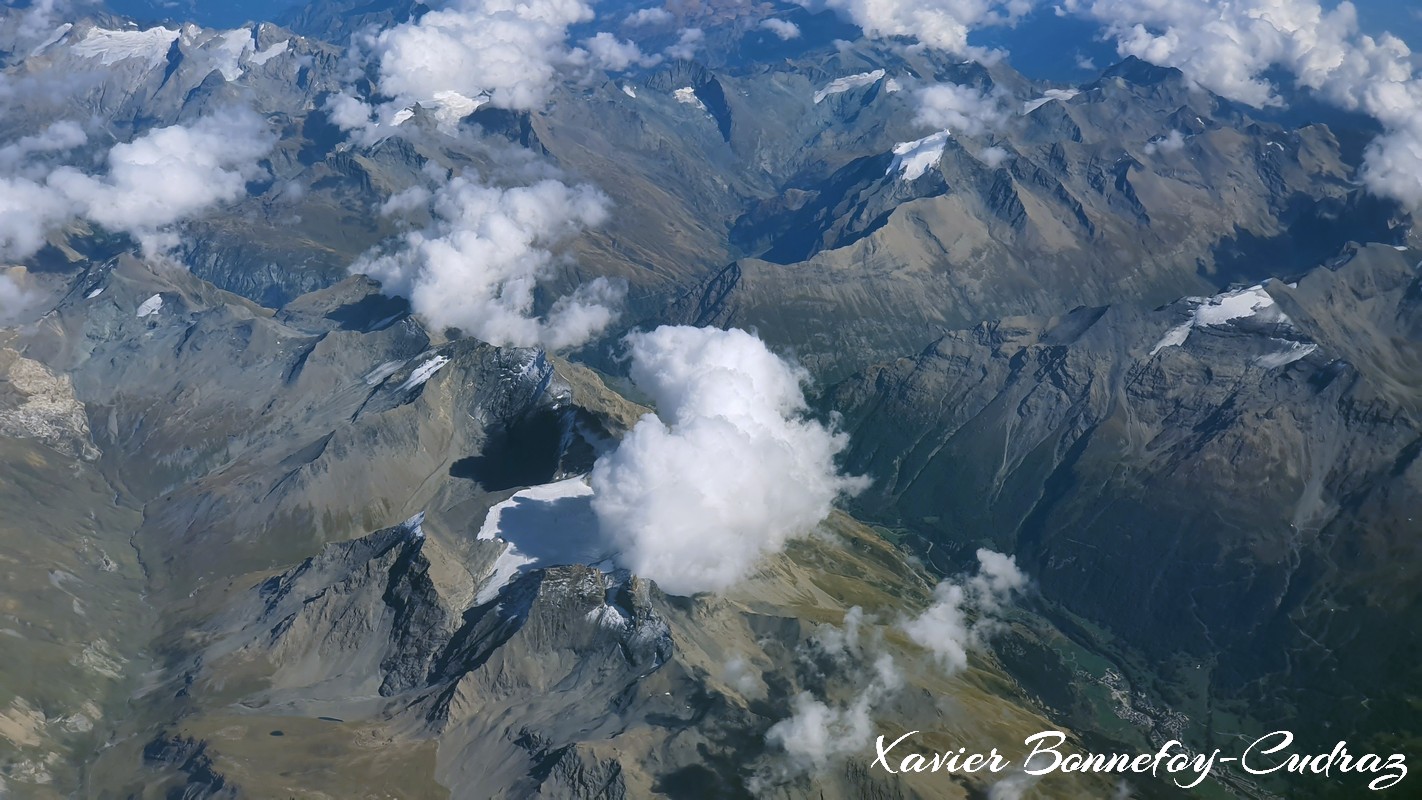 Vol Geneve / Tunis - Les Alpes
Mots-clés: Auvergne-Rhône-Alpes FRA France geo:lat=45.27657760 geo:lon=6.78749084 geotagged La Loza Sollières-Sardières vue aerienne Montagne