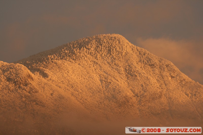 Mont Veyrier sous la neige
Mots-clés: Neige sunset