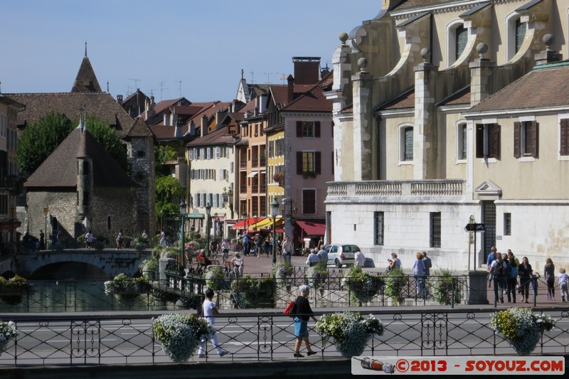 Tour du lac - Vieille Ville
Mots-clés: Annecy Arrondissement d'Annecy FRA France geo:lat=45.89817346 geo:lon=6.12978101 geotagged RhÃ´ne-Alpes Palais de l'Isle