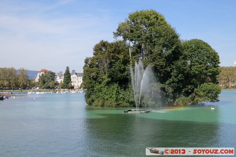 Tour du lac - L'ile aux cygnes
Mots-clés: Lac