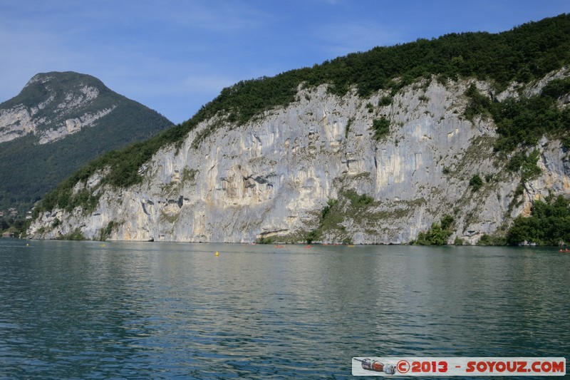 Tour du lac - Roc de Chere
Mots-clés: Lac Montagne