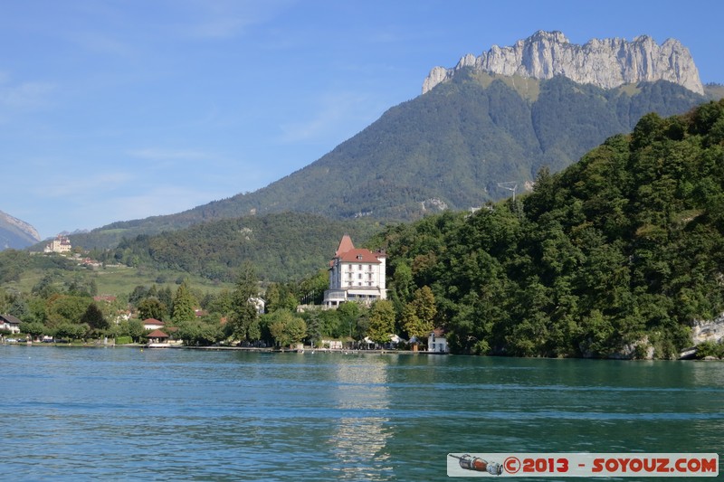 Tour du lac - Palace de Menthon et Dents de Lanfon
Mots-clés: Lac Montagne Dents de Lanfon