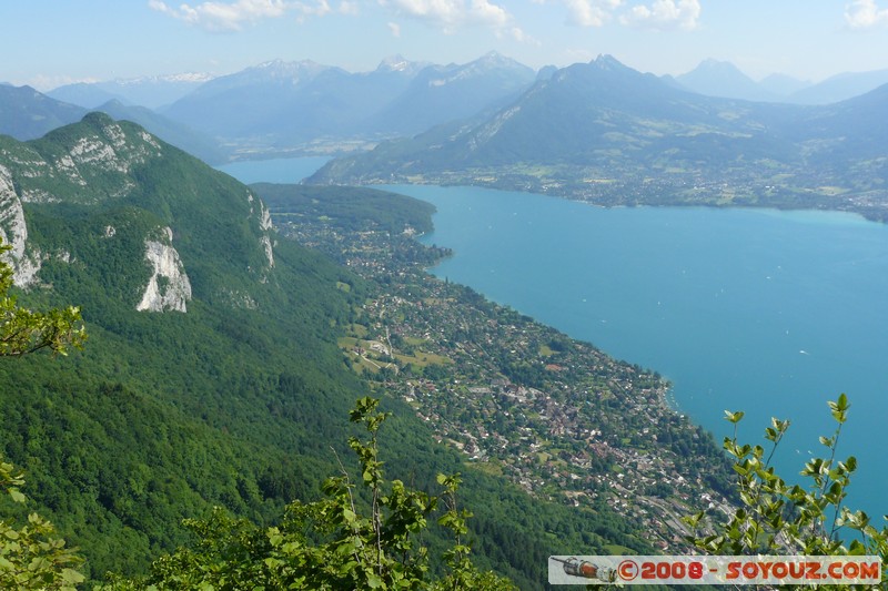 Mont Veyrier - vue sur le lac
Mots-clés: Lac