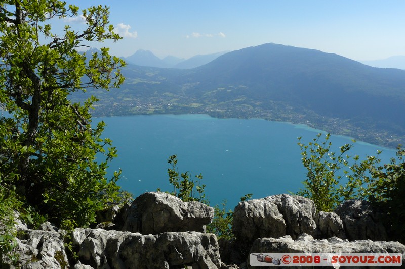 Mont Veyrier - vue sur le lac
Mots-clés: Lac