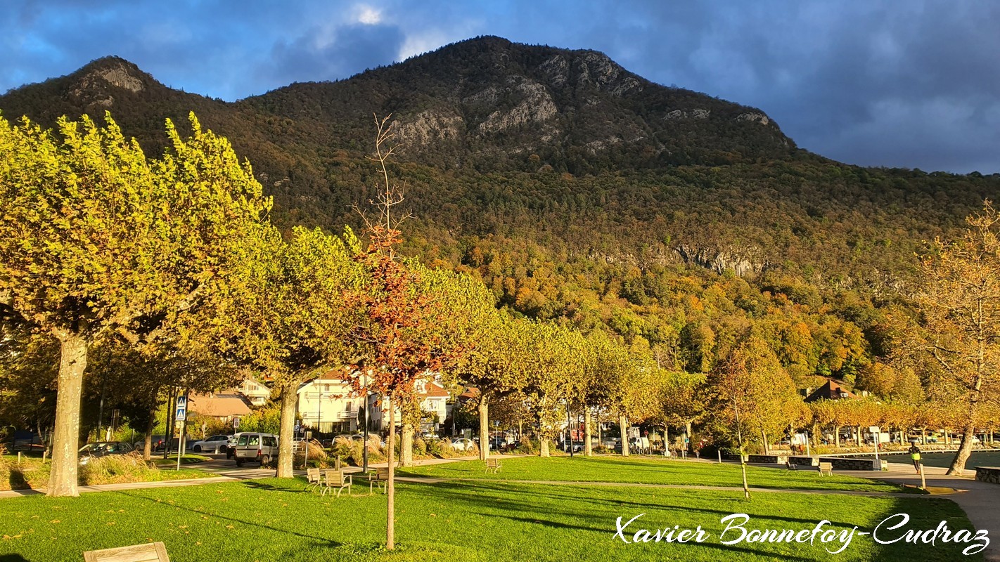 Annecy-le-Vieux - Albigny
Mots-clés: Albigny Annecy-le-Vieux Auvergne-Rhône-Alpes FRA France geo:lat=45.90555929 geo:lon=6.15751773 geotagged Montagne Lumiere