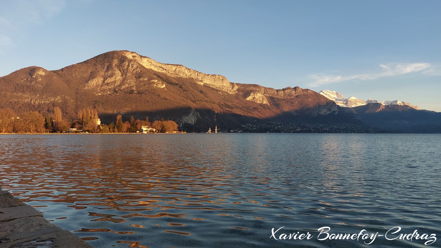 Annecy - Lac au coucher de Soleil
Mots-clés: Annecy Auvergne-Rhône-Alpes FRA France geo:lat=45.90308439 geo:lon=6.13591254 geotagged Lac Lac d'Annecy sunset Montagne Mont Veyrier