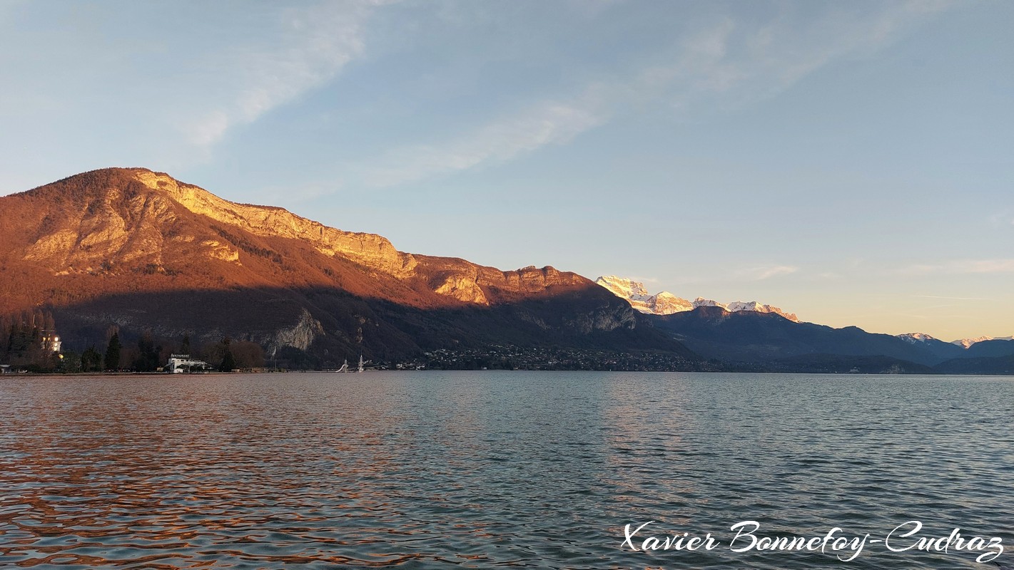 Annecy - Lac au coucher de Soleil
Mots-clés: Annecy Auvergne-Rhône-Alpes FRA France geo:lat=45.90308439 geo:lon=6.13591254 geotagged Lac Lac d'Annecy sunset Montagne Mont Veyrier