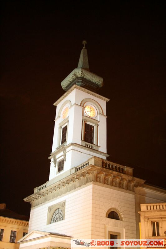 Budapest by night - Kalvin Teri Reformatus Templom
Mots-clés: Nuit Eglise