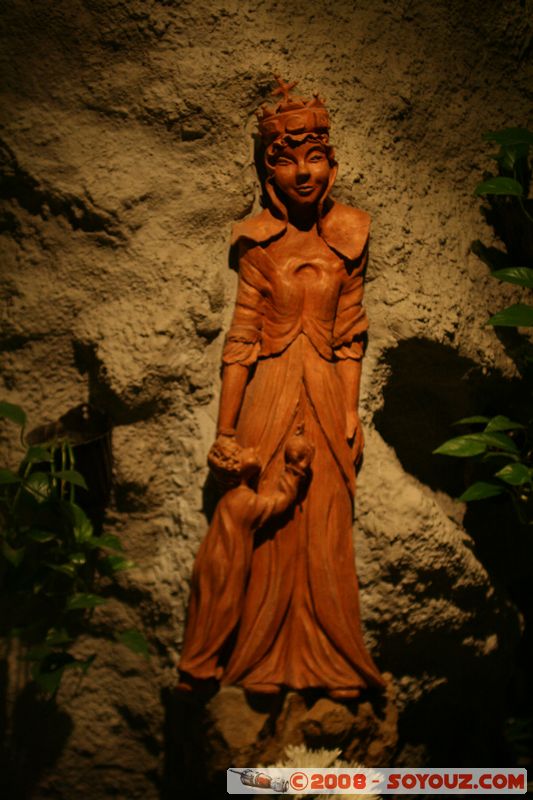 Budapest - Sziklakapolna (Cave chapel)
Mots-clés: Eglise statue