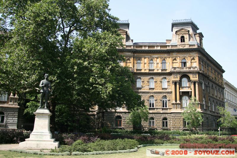 Budapest - Kodaly korond
Mots-clés: statue