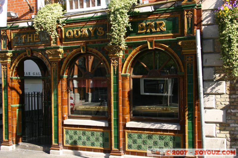 The Quay's bar
