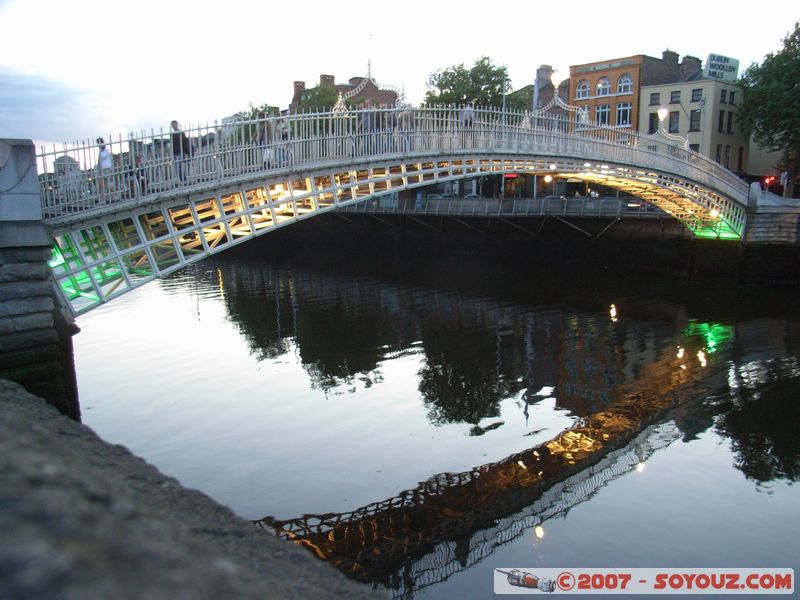 Ha'penny bridge
