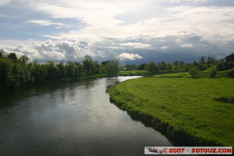 Mots-clés: Rivière paysage