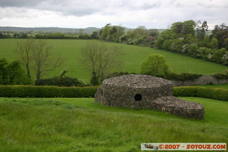 Newgrange
Mots-clés: Ruines Megalithique