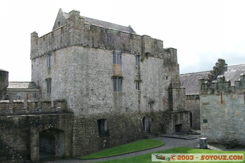 Cahir Castle
