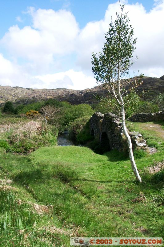 Ring of Kerry - Pont en pierre pres de Staigue
