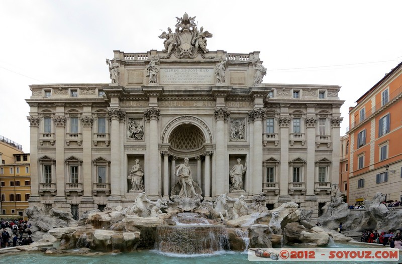 Roma - Fontana di Trevi
Stitched Panorama
Mots-clés: geo:lat=41.90074871 geo:lon=12.48320132 geotagged ITA Italie Lazio Pigna Roma patrimoine unesco Fontaine Fontana di Trevi