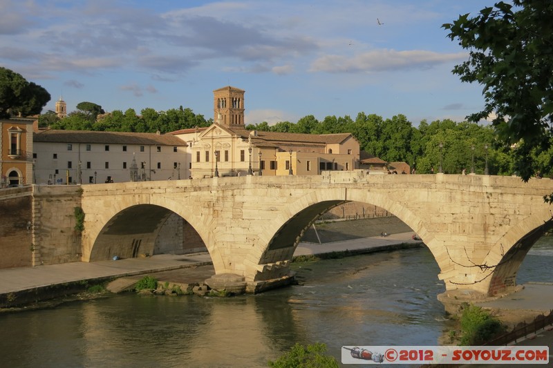 Roma - Ponte Cestio
Mots-clés: geo:lat=41.88992884 geo:lon=12.47631282 geotagged ITA Italie Lazio Roma Sant&#039; Angelo patrimoine unesco Pont Riviere sunset