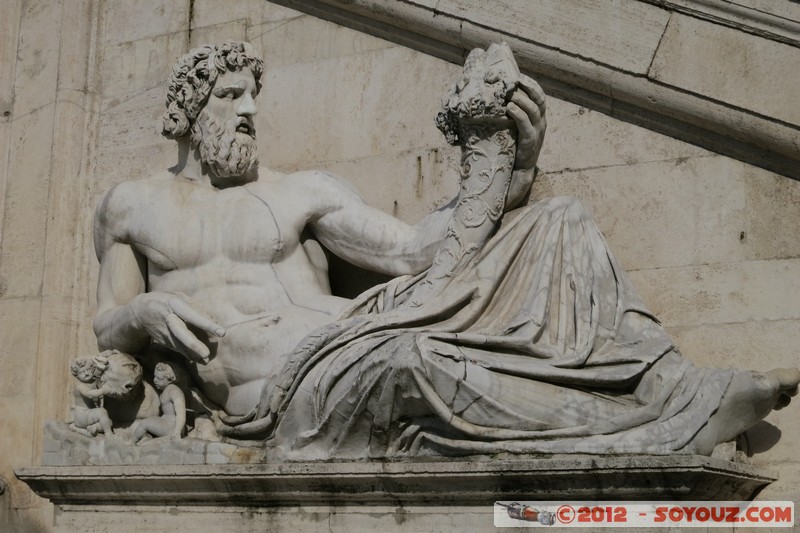 Roma - Piazza del Campidoglio
Mots-clés: geo:lat=41.89297538 geo:lon=12.48315500 geotagged ITA Italie Lazio Rom Roma patrimoine unesco statue