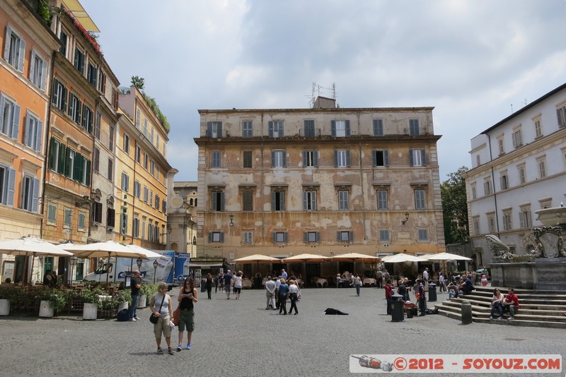 Roma - Piazza di Santa Maria in Trastevere
Mots-clés: geo:lat=41.88965769 geo:lon=12.46997974 geotagged ITA Italie Lazio Roma Trastevere patrimoine unesco