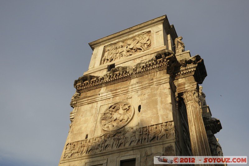 Roma - Arco di Costantino
Mots-clés: Campitelli geo:lat=41.88979721 geo:lon=12.49042814 geotagged ITA Italie Lazio Roma patrimoine unesco Ruines Romain Arco di Costantino sunset