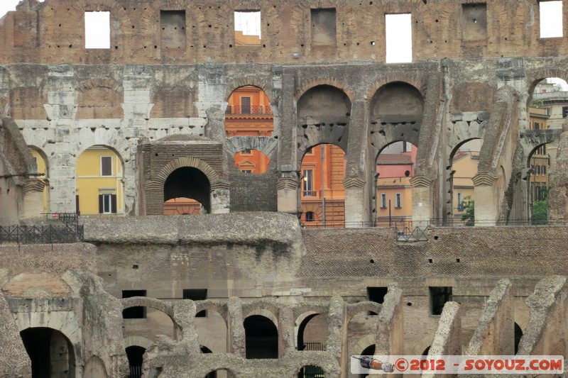 Roma - Colosseo
Mots-clés: Campitelli geo:lat=41.89061646 geo:lon=12.49183003 geotagged ITA Italie Lazio Roma patrimoine unesco Ruines Romain Colosseo