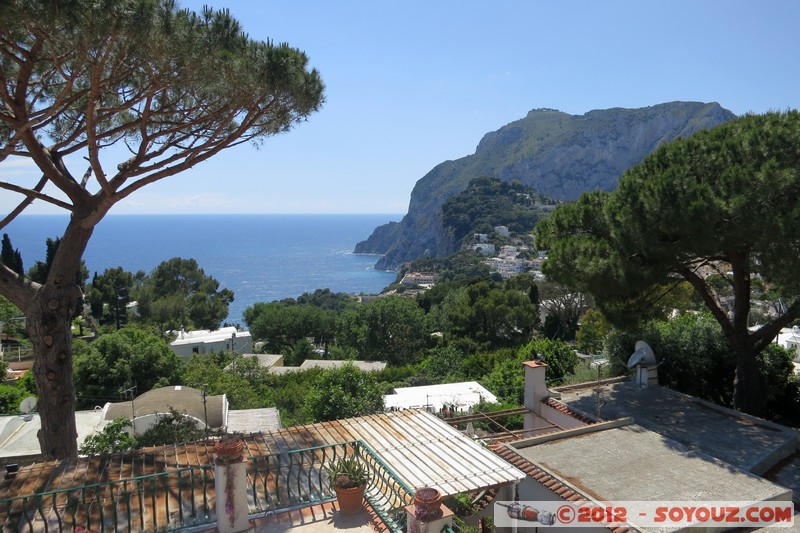Capri - via de l'Arco Naturale
Mots-clés: Campania Capri geo:lat=40.54962758 geo:lon=14.25125366 geotagged ITA Italie mer