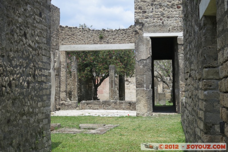 Pompei Scavi
Mots-clés: Campania geo:lat=40.74884386 geo:lon=14.48419724 geotagged ITA Italie Pompei Scavi Ruines Romain patrimoine unesco Regio VII
