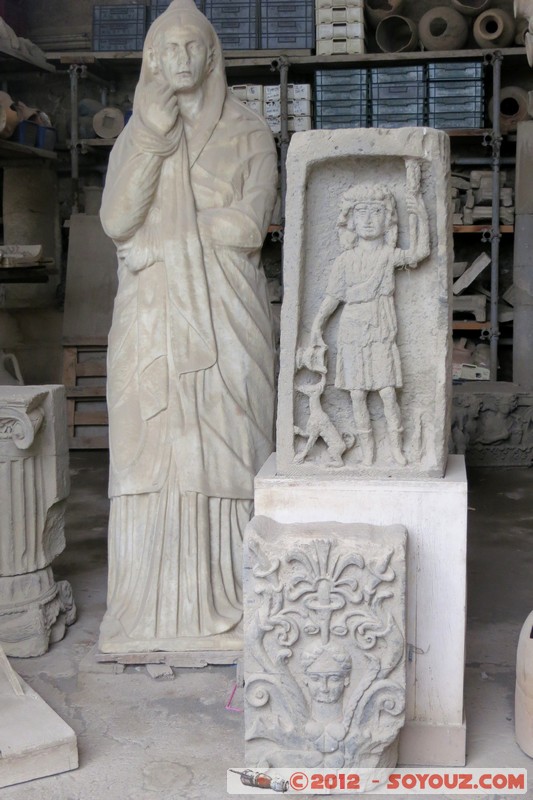 Pompei Scavi -  Forum Granary
Mots-clés: Campania geo:lat=40.74983287 geo:lon=14.48427939 geotagged ITA Italie Pompei Scavi Ruines Romain patrimoine unesco statue Regio VII