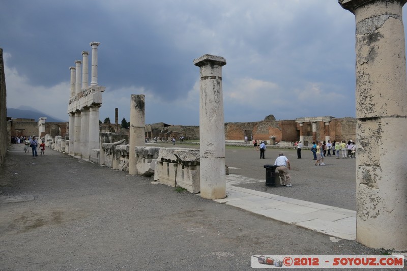 Pompei Scavi - Basilica
Mots-clés: Campania geo:lat=40.74904237 geo:lon=14.48483474 geotagged ITA Italie Pompei Scavi Ruines Romain patrimoine unesco Regio VIII