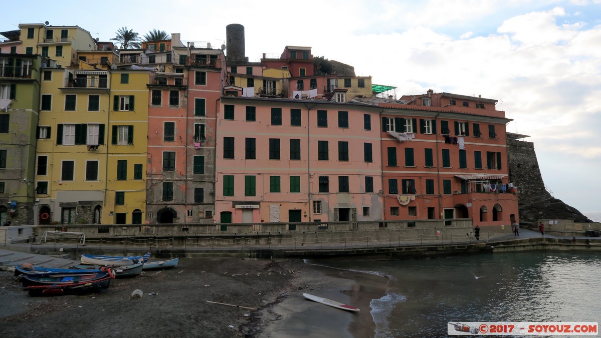 Cinque Terre - Vernazza
Mots-clés: ITA Italie Liguria Vernazza Parco Nazionale delle Cinque Terre patrimoine unesco Port Mer