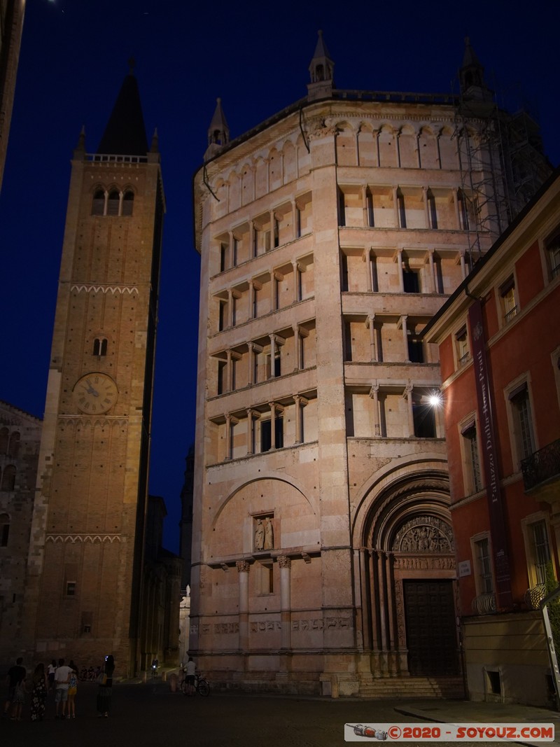 Parma by night - Battistero
Mots-clés: Emilia-Romagna geo:lat=44.80344871 geo:lon=10.33043584 geotagged ITA Italie Parma Nuit Piazza del Duomo Eglise Battistero