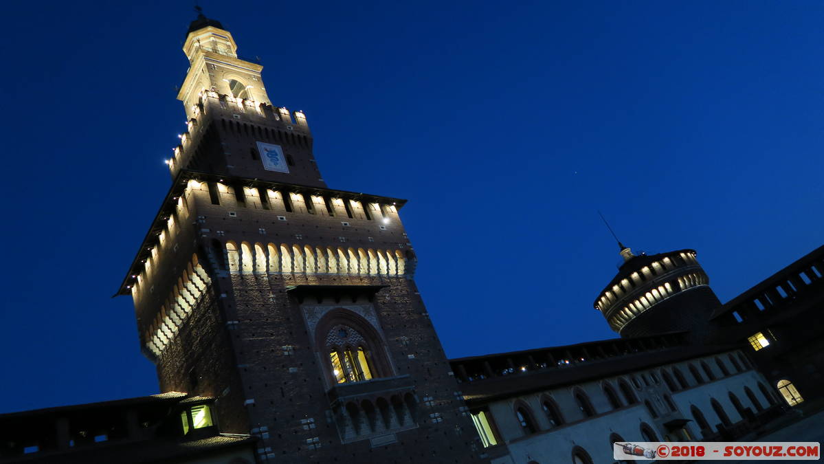 Milano by Night - Castello Sforzesco
Mots-clés: Brera geo:lat=45.47023645 geo:lon=9.18038900 geotagged ITA Italie Lombardia Milano Nuit Castello Sforzesco