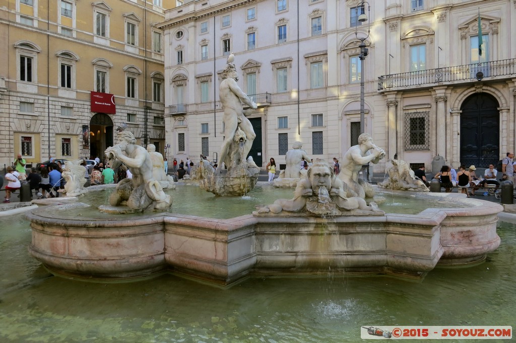 Roma - Piazza Navona - Fontana del Moro
Mots-clés: Colle Della Valentina geo:lat=41.89810059 geo:lon=12.47319460 geotagged ITA Italie Lazio Parione Roma Piazza Navona Fontaine Fontana del Moro