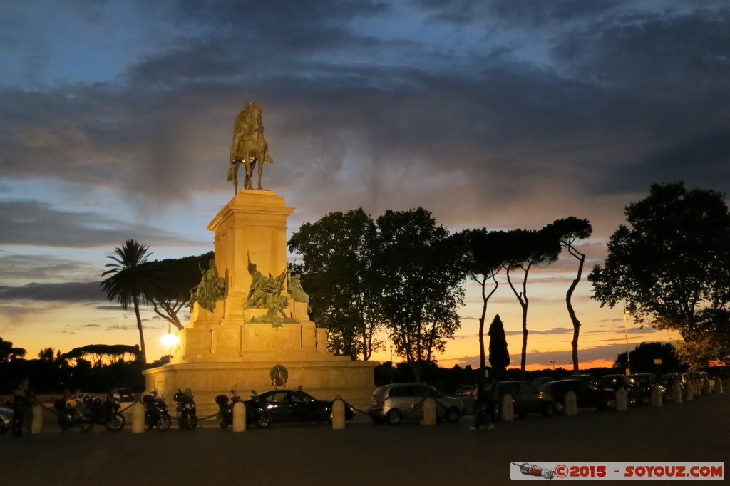 Roma by night - Piazza Giuseppe Garibaldi
Mots-clés: Colle Della Valentina geo:lat=41.89150395 geo:lon=12.46137142 geotagged ITA Italie Lazio Regola Roma Trastevere Nuit sculpture