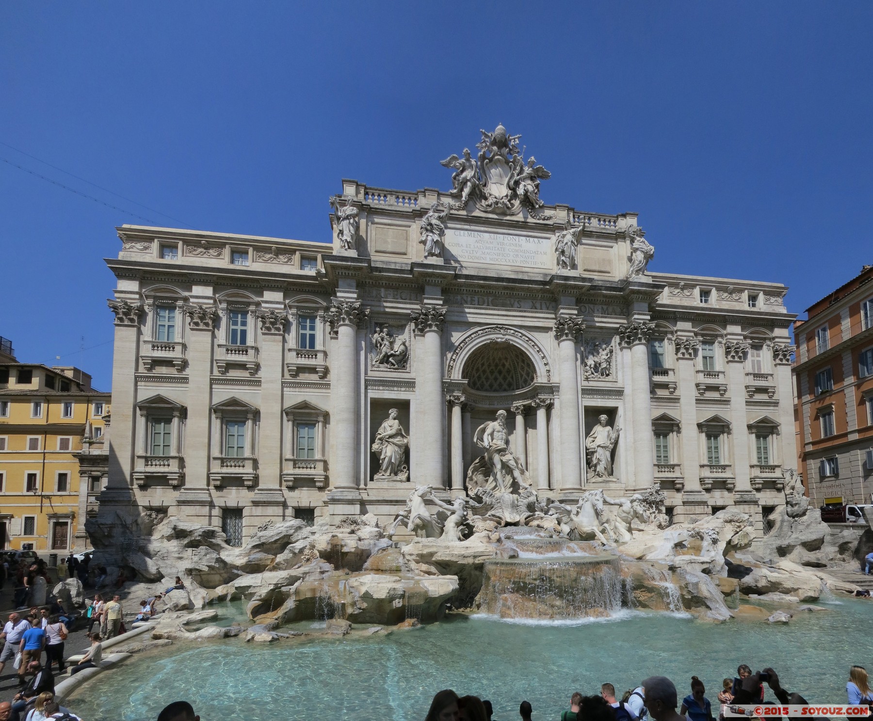 Roma - Fontana di Trevi
Stitched Panorama
Mots-clés: geo:lat=41.90122197 geo:lon=12.48328991 geotagged ITA Italie Lazio Roma Sant&#039; Eustachio