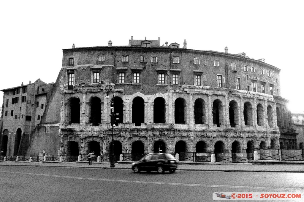 Roma - Teatro di Marcello
Mots-clés: geo:lat=41.89198700 geo:lon=12.48002100 geotagged ITA Italie Lazio Roma Sant' Angelo Teatro di Marcello Ruines Romain