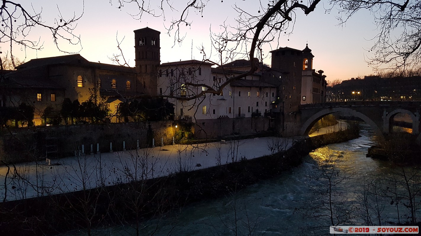 Roma by Night - Isola Tiberina
Mots-clés: Acilia geo:lat=41.89058351 geo:lon=12.47920422 geotagged ITA Italie Lazio Isola Tiberina Nuit