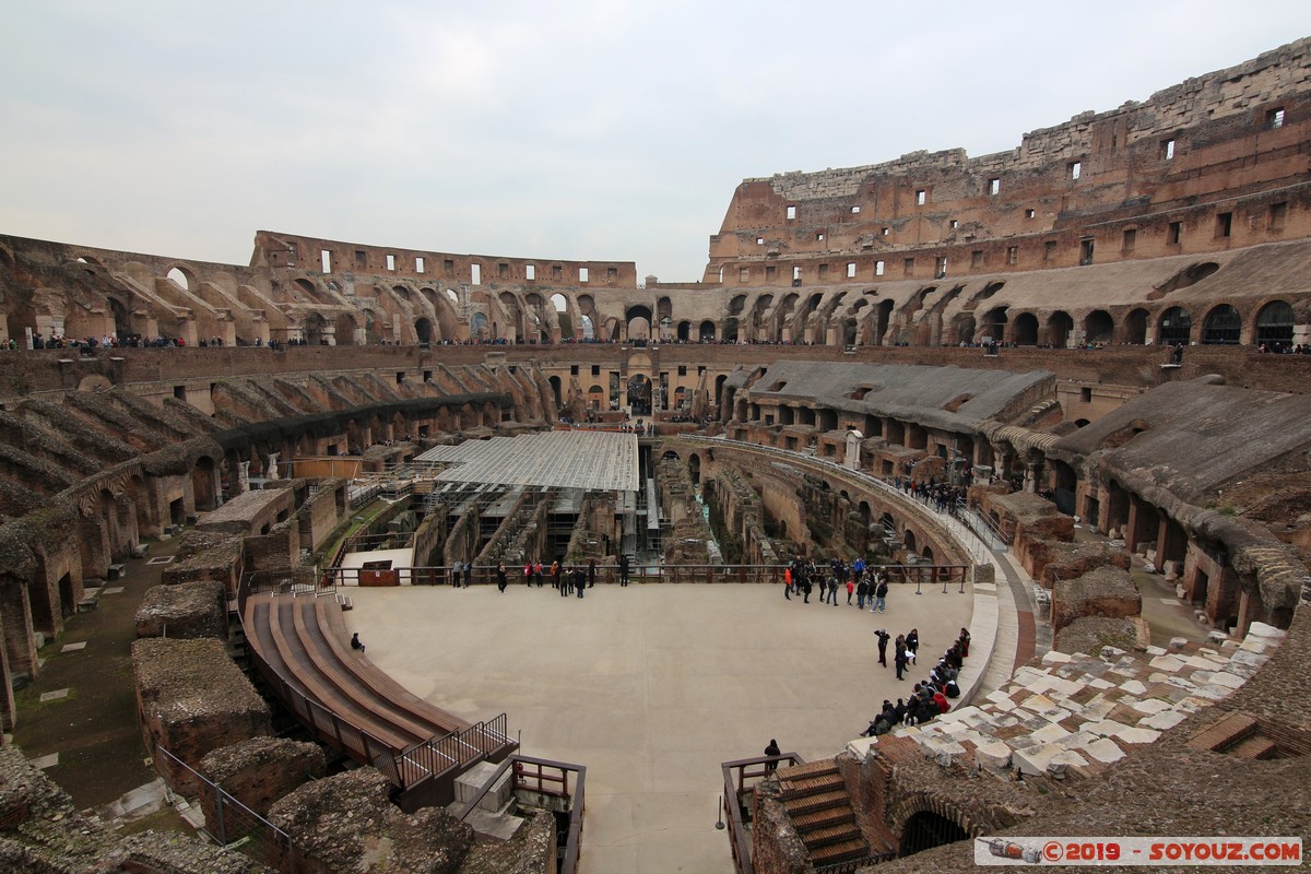 Roma - Colosseo
Mots-clés: Campitelli Colle Della Valentina geo:lat=41.89005000 geo:lon=12.49306250 geotagged ITA Italie Lazio patrimoine unesco Ruines Romain Colosseo