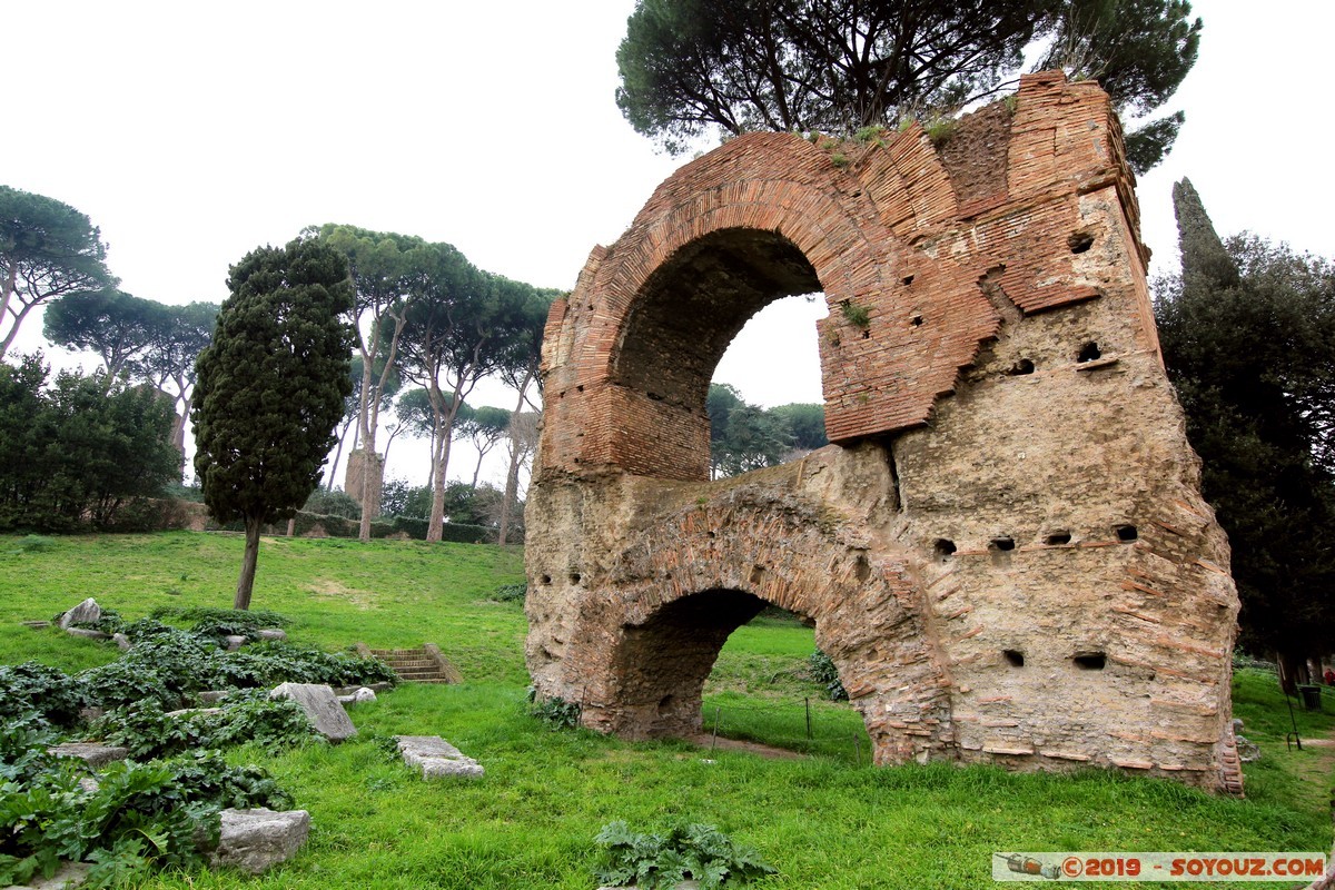 Roma - Foro Romano - Aqua Claudia
Mots-clés: Campitelli Decima geo:lat=41.88694000 geo:lon=12.48913576 geotagged ITA Italie Lazio patrimoine unesco Ruines Romain Foro Romano Aqua Claudia