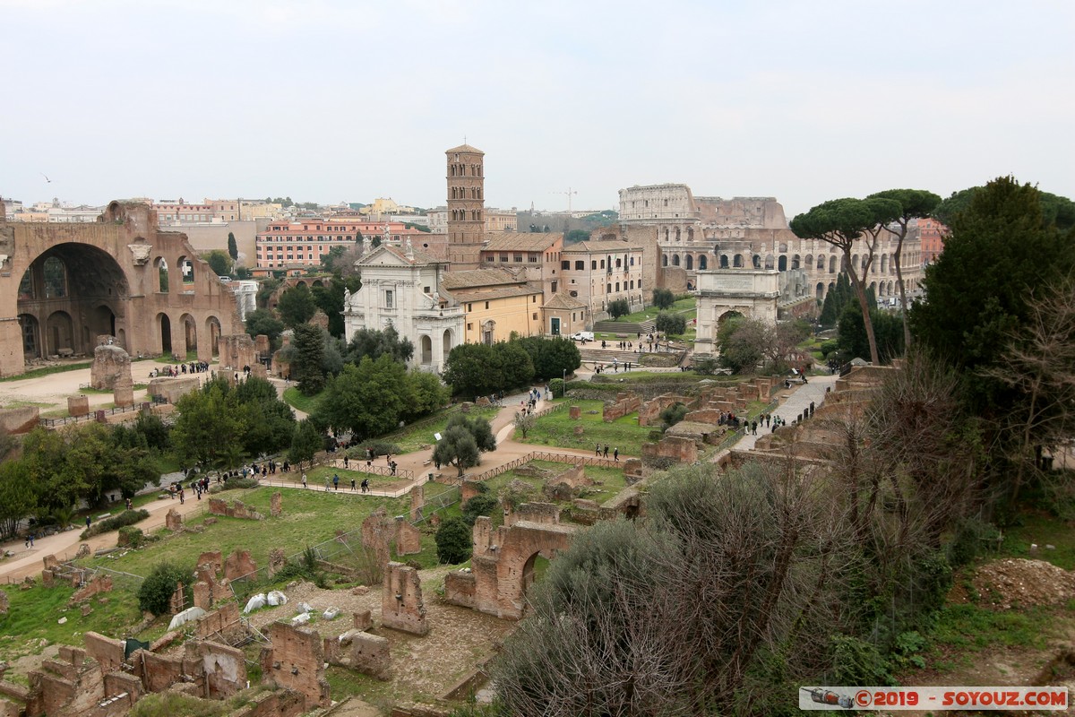 Roma - Foro Romano - Visto da Colle Palatino
Mots-clés: Campitelli Colle Della Valentina geo:lat=41.89085773 geo:lon=12.48651747 geotagged ITA Italie Lazio patrimoine unesco Ruines Romain Foro Romano Colle Palatino Basilica di Massenzio Arco di Tito Colosseo