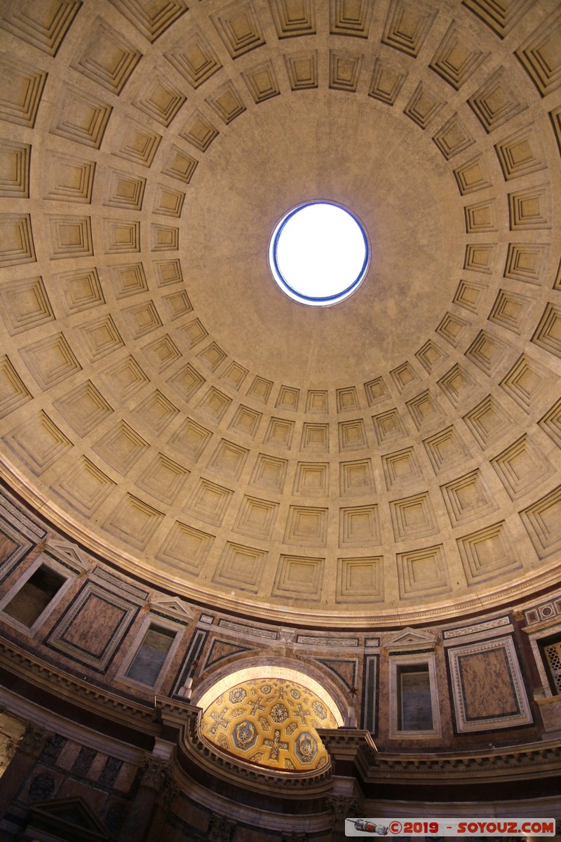 Roma - Pantheon
Mots-clés: Decima geo:lat=41.89872351 geo:lon=12.47683780 geotagged ITA Italie Lazio Sant' Eustachio Pantheon Egli$e Ruines romaines