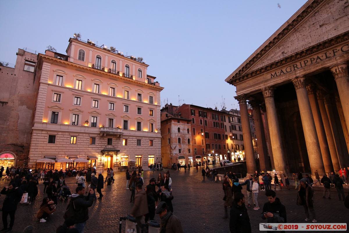 Roma by Night - Piazza della Rotonda e Pantheon
Mots-clés: geo:lat=41.89916452 geo:lon=12.47696918 geotagged ITA Italie Lazio Sant' Eustachio Torre Spaccata Pantheon Egli$e Ruines romaines Nuit Piazza della Rotonda